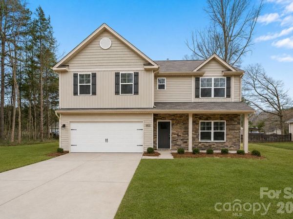 8912 Sawyer Run Court, Charlotte, NC 28215