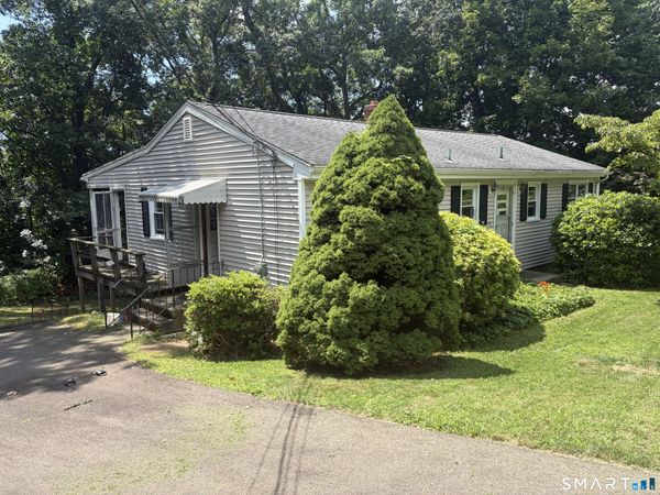 49 Rock Pasture, Branford, CT 06405