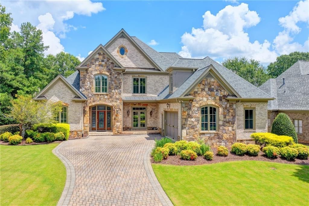 8330 Royal Melbourne Way, Duluth, GA 30097 Main Photo