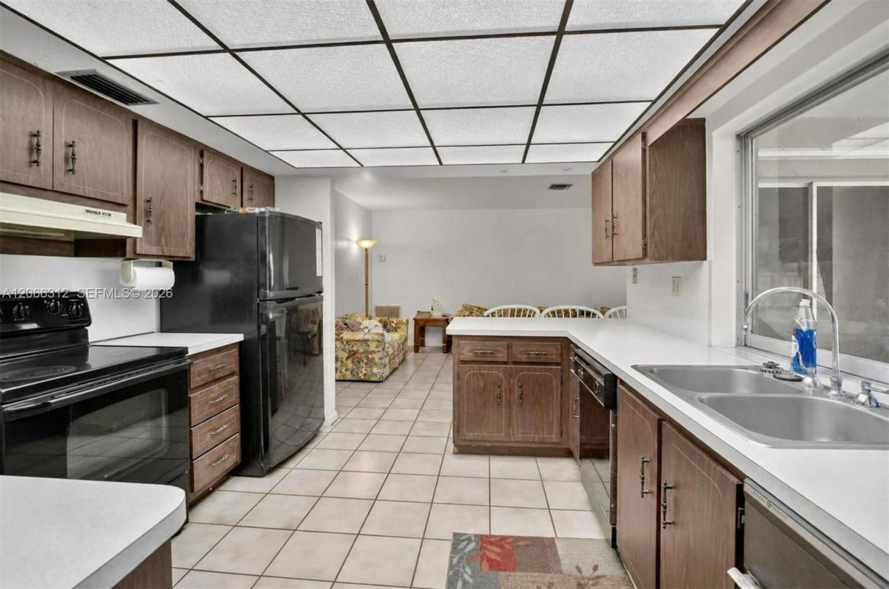 4401 SW 143rd Ave, Miramar, FL 33027 Photo