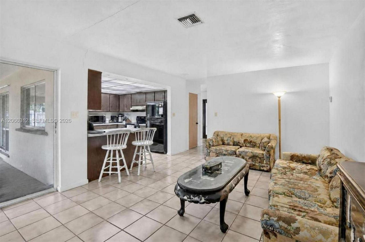 4401 SW 143rd Ave, Miramar, FL 33027 Photo
