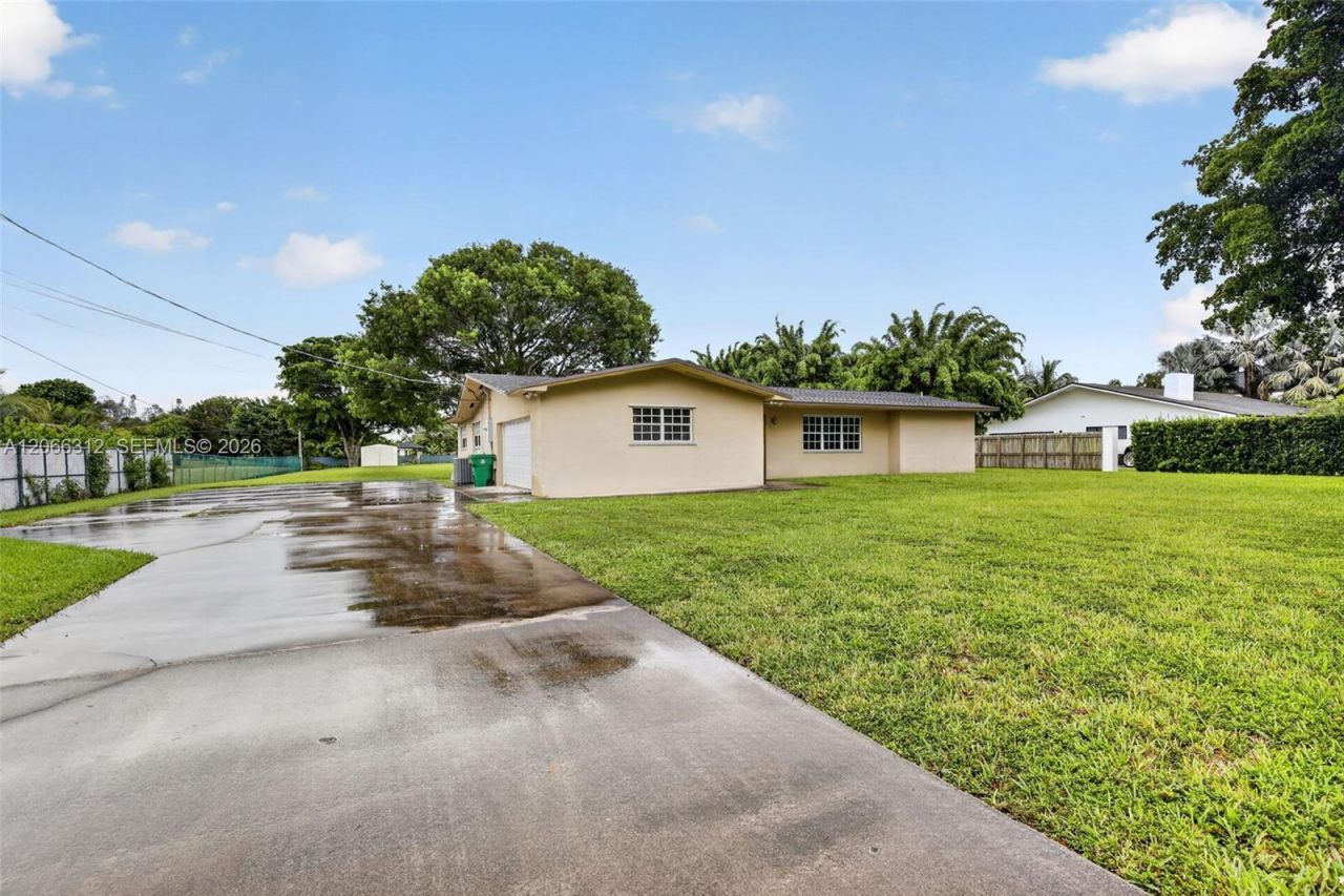 4401 SW 143rd Ave, Miramar, FL 33027 Photo
