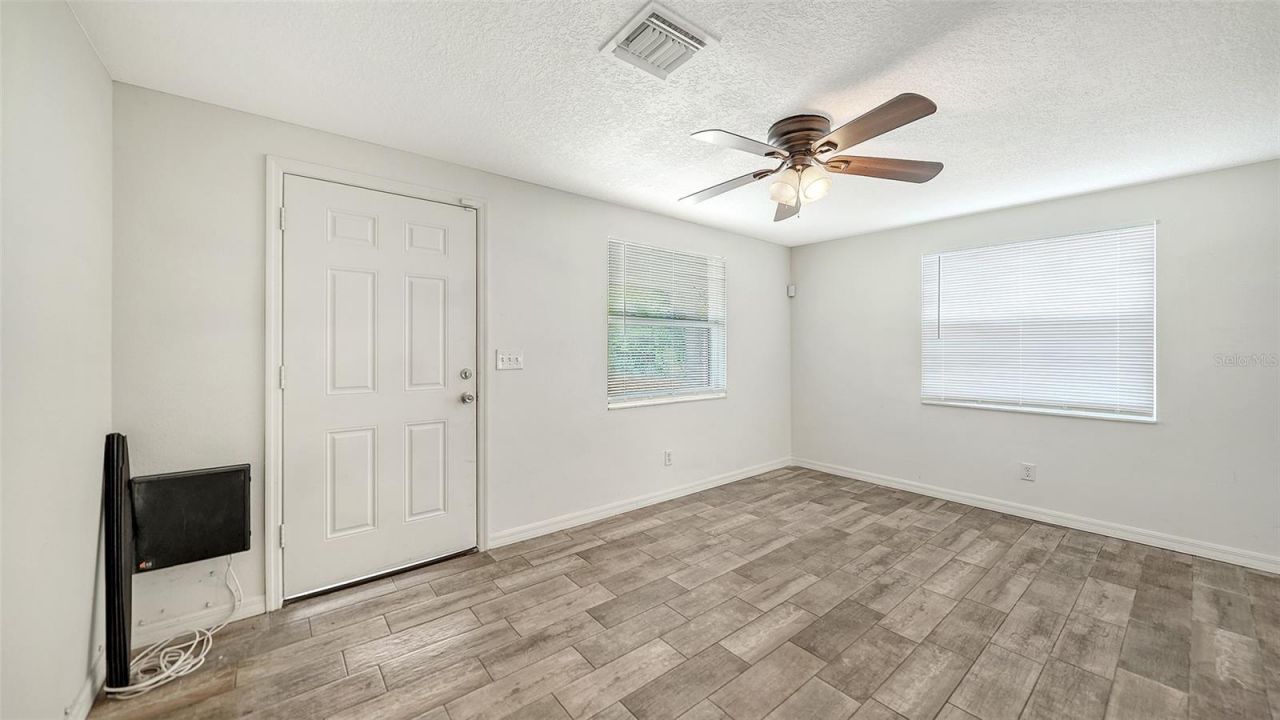 5617 6th Street Court E, Unit A & B, Bradenton, FL 34203 Photo
