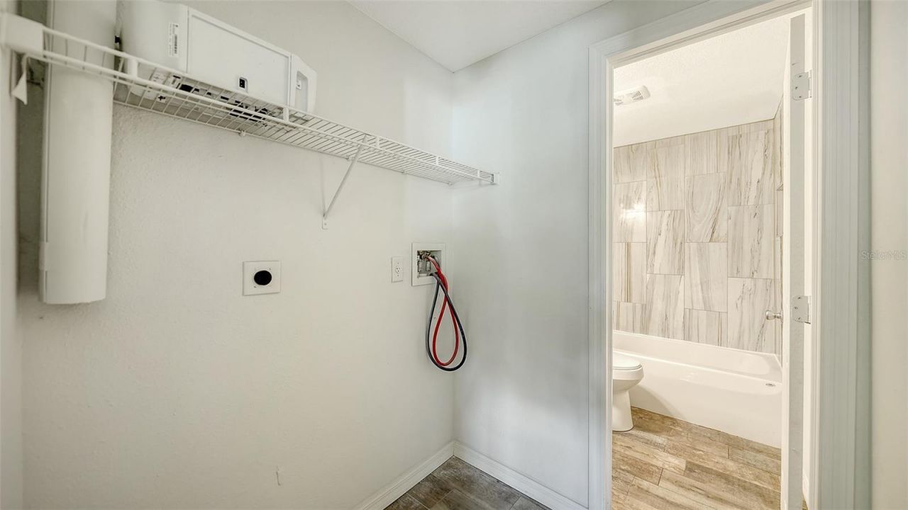 5617 6th Street Court E, Unit A & B, Bradenton, FL 34203 Photo