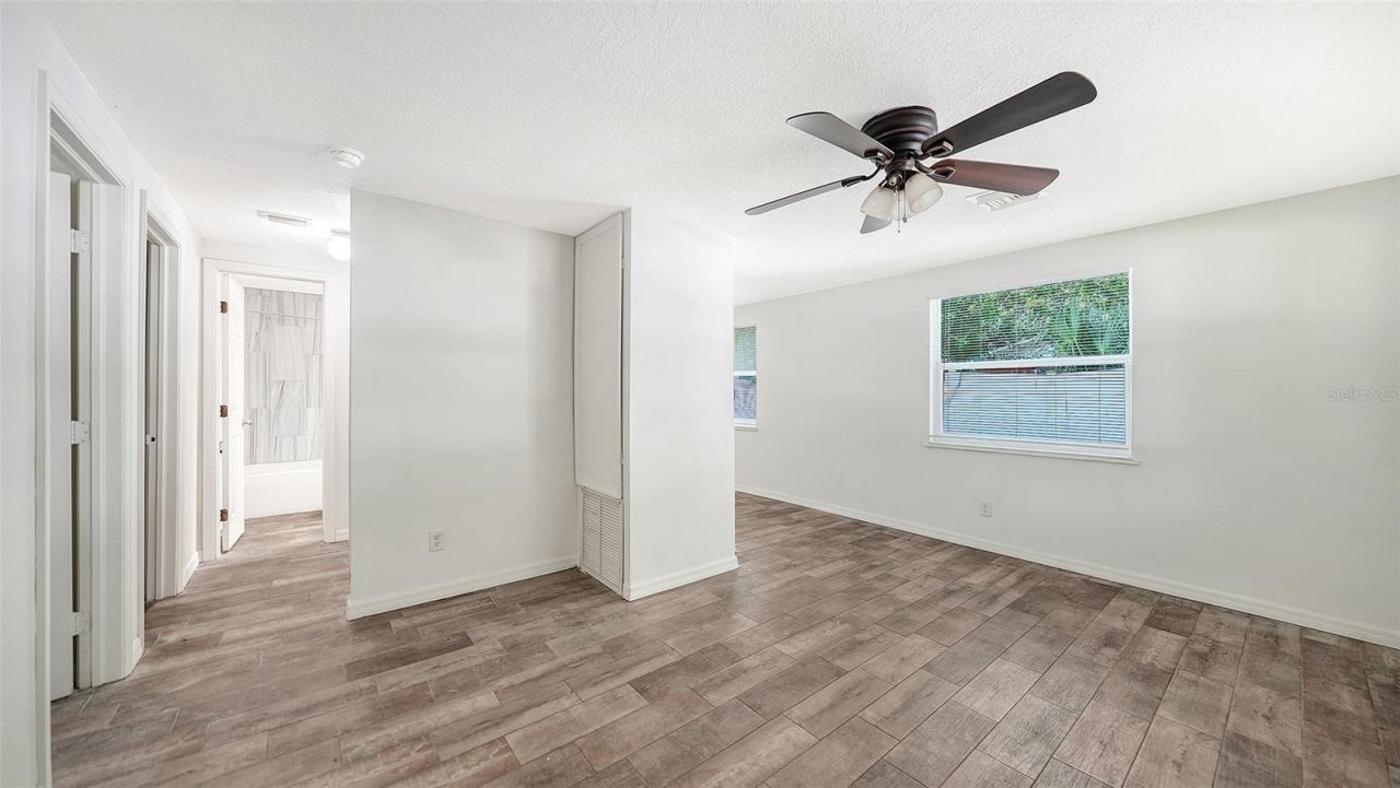 5617 6th Street Court E, Unit A & B, Bradenton, FL 34203 Photo