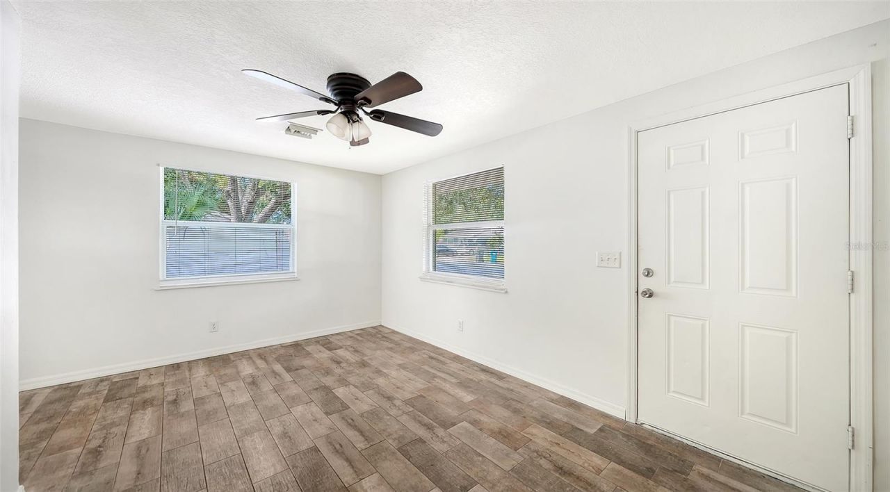 5617 6th Street Court E, Unit A & B, Bradenton, FL 34203 Photo