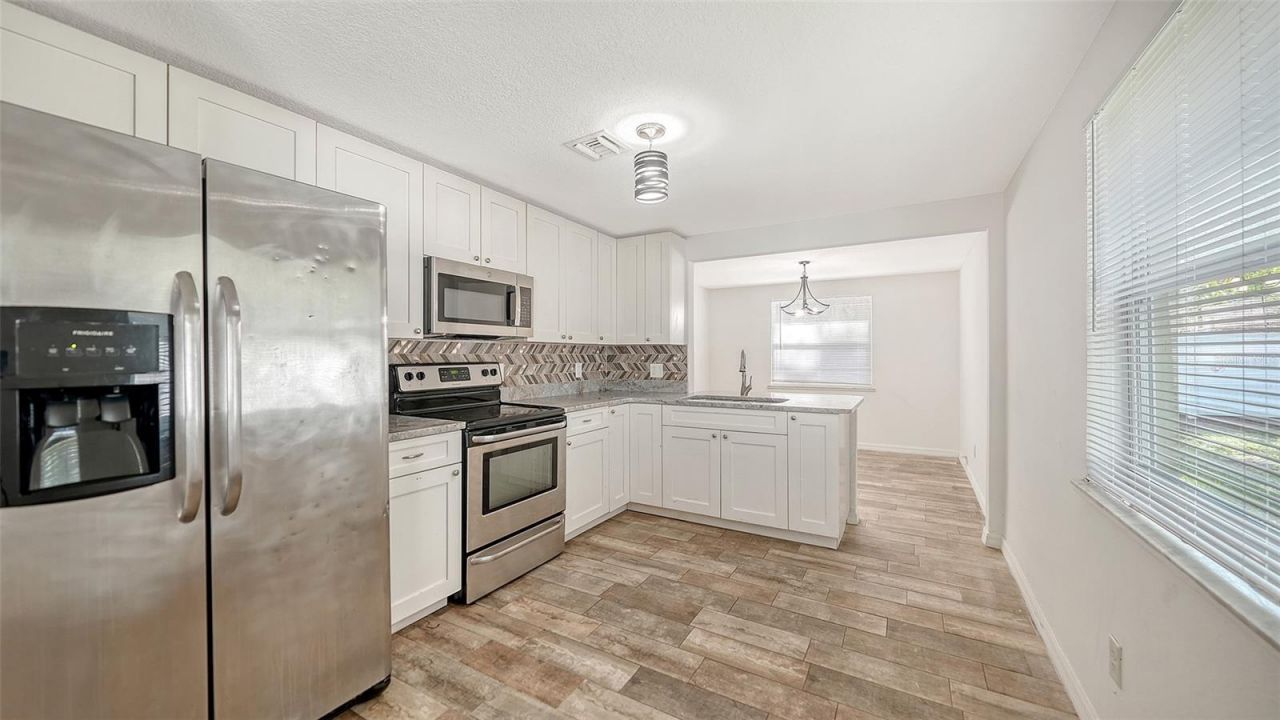 5617 6th Street Court E, Unit A & B, Bradenton, FL 34203 Photo