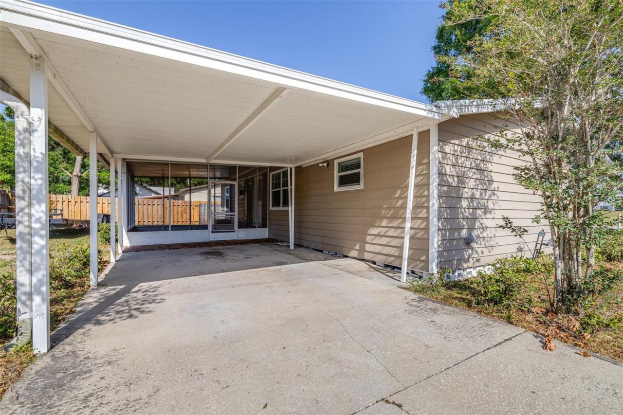 3935 Clubhouse Road , Highland City, FL 33846 Photo