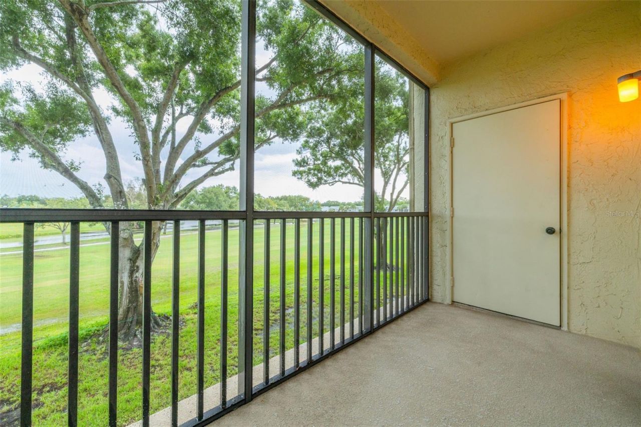 700 Starkey Road, Unit 323, Largo, FL 33771 Photo
