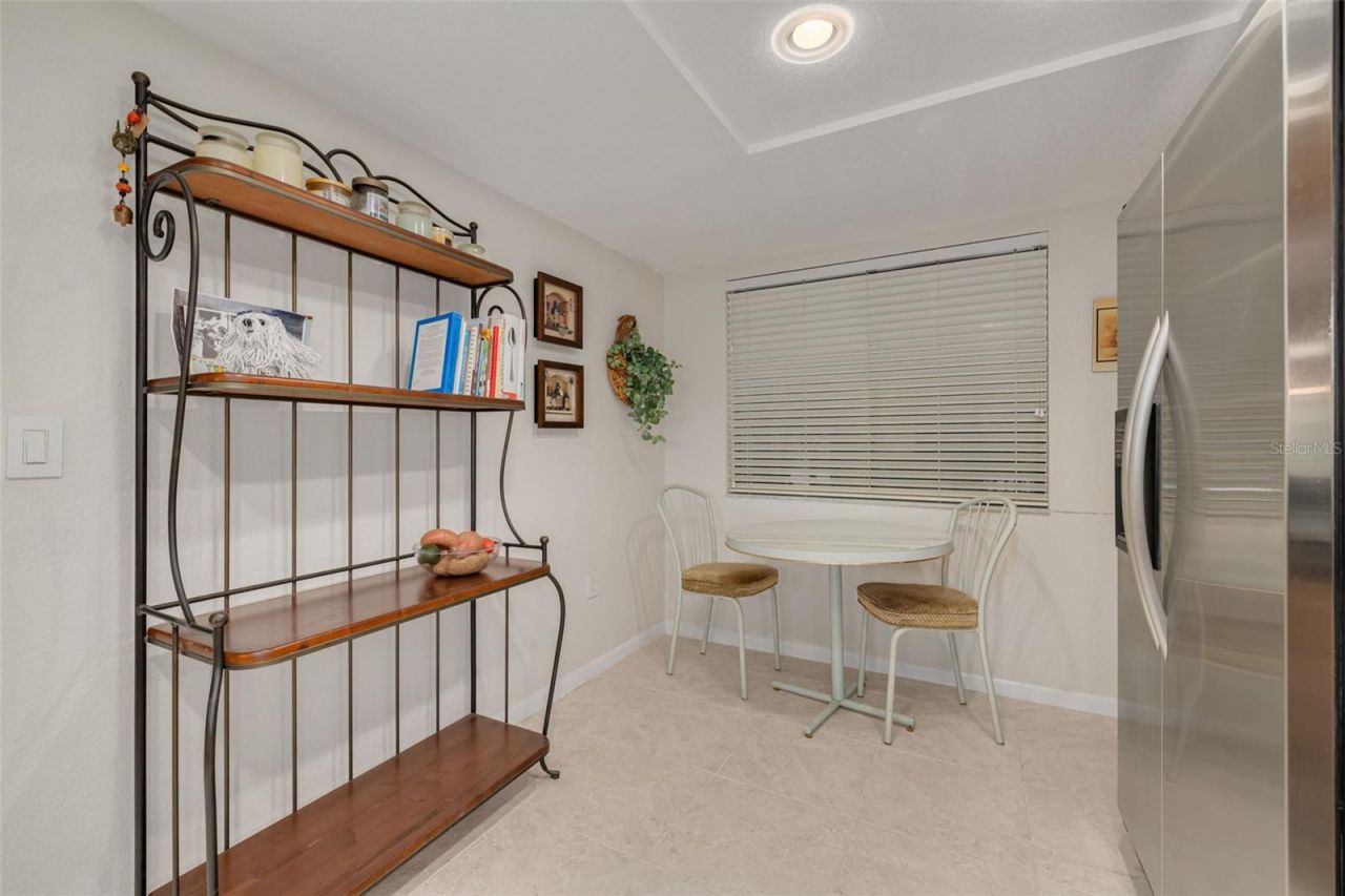 700 Starkey Road, Unit 323, Largo, FL 33771 Photo