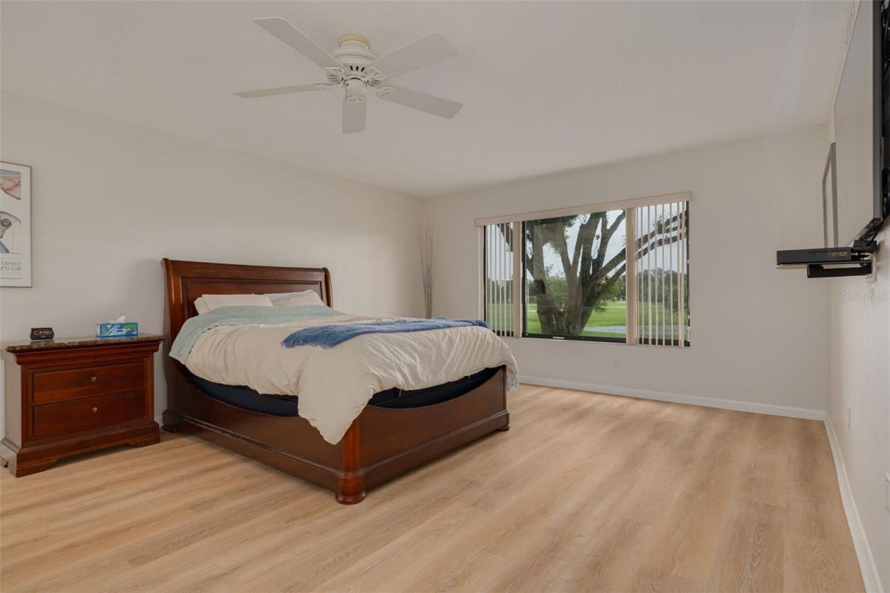 700 Starkey Road, Unit 323, Largo, FL 33771 Photo