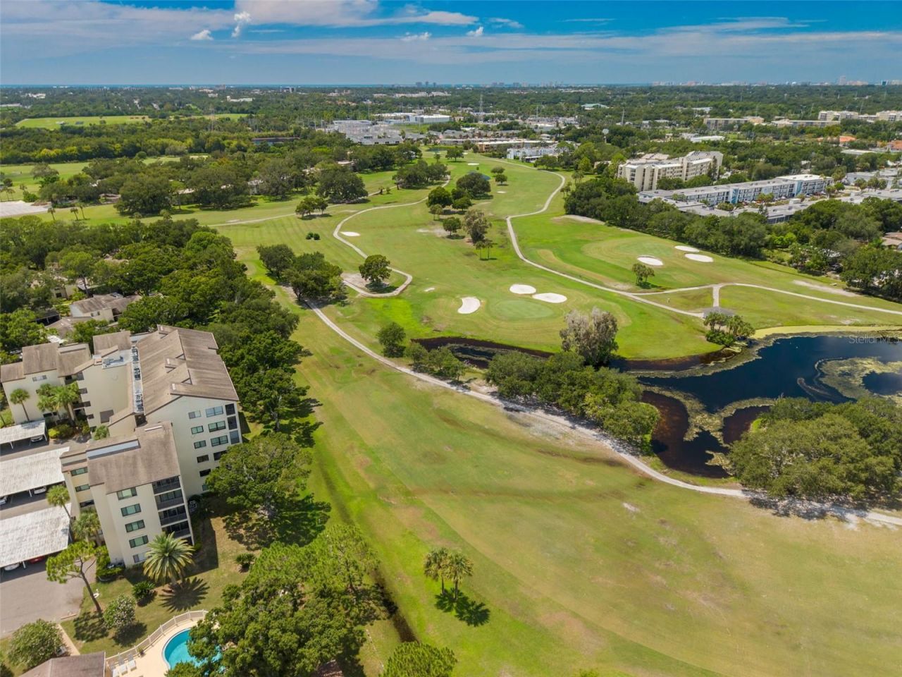 700 Starkey Road, Unit 323, Largo, FL 33771 Photo