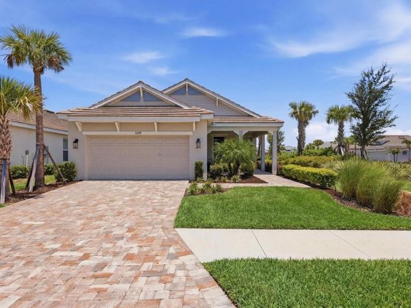 5229 SAVINO CIRCLE , PALMETTO, FL 34221