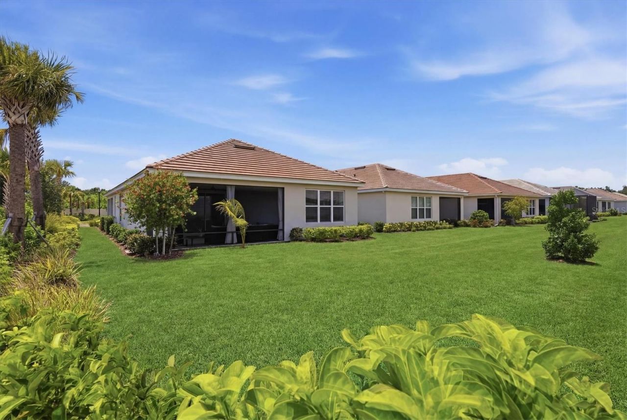 5229 Savino Circle, Palmetto, FL 34221 Photo