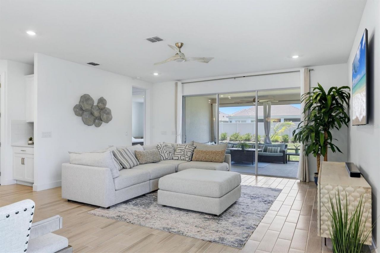 5229 Savino Circle, Palmetto, FL 34221 Photo