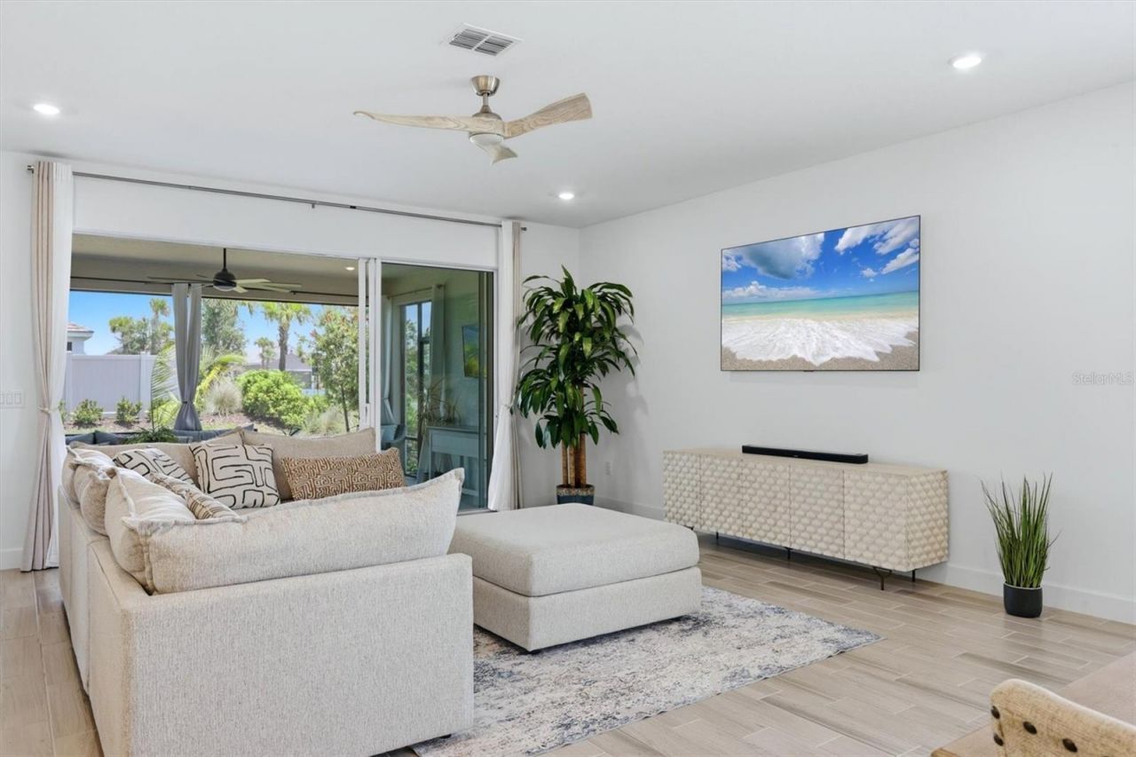 5229 Savino Circle, Palmetto, FL 34221 Photo