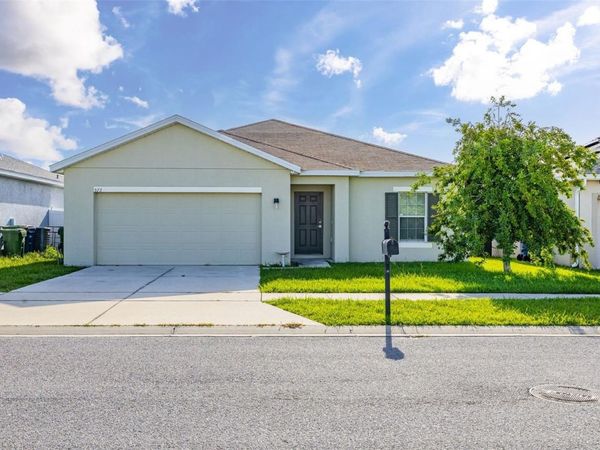 573 LUCERNE BOULEVARD , WINTER HAVEN, FL 33881