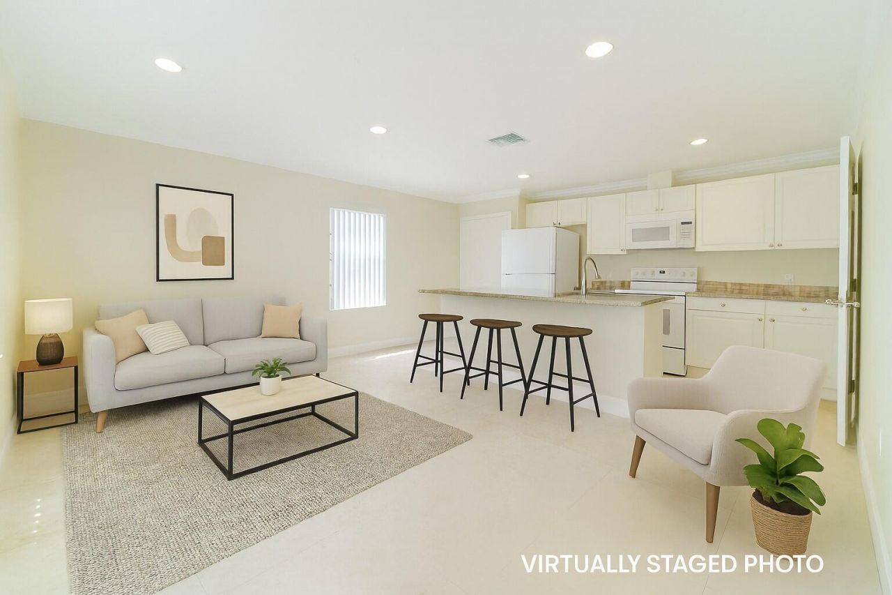 6410 N Dixie Highway, Boca Raton, FL 33487 Photo