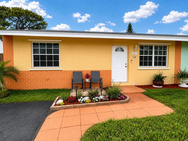 4815 GLADIATOR Circle, Greenacres, FL 33463
