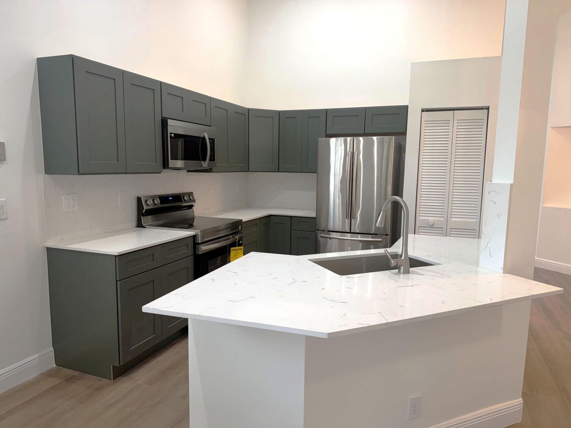 853 Sand Creek Circle, Weston, FL 33327 Photo
