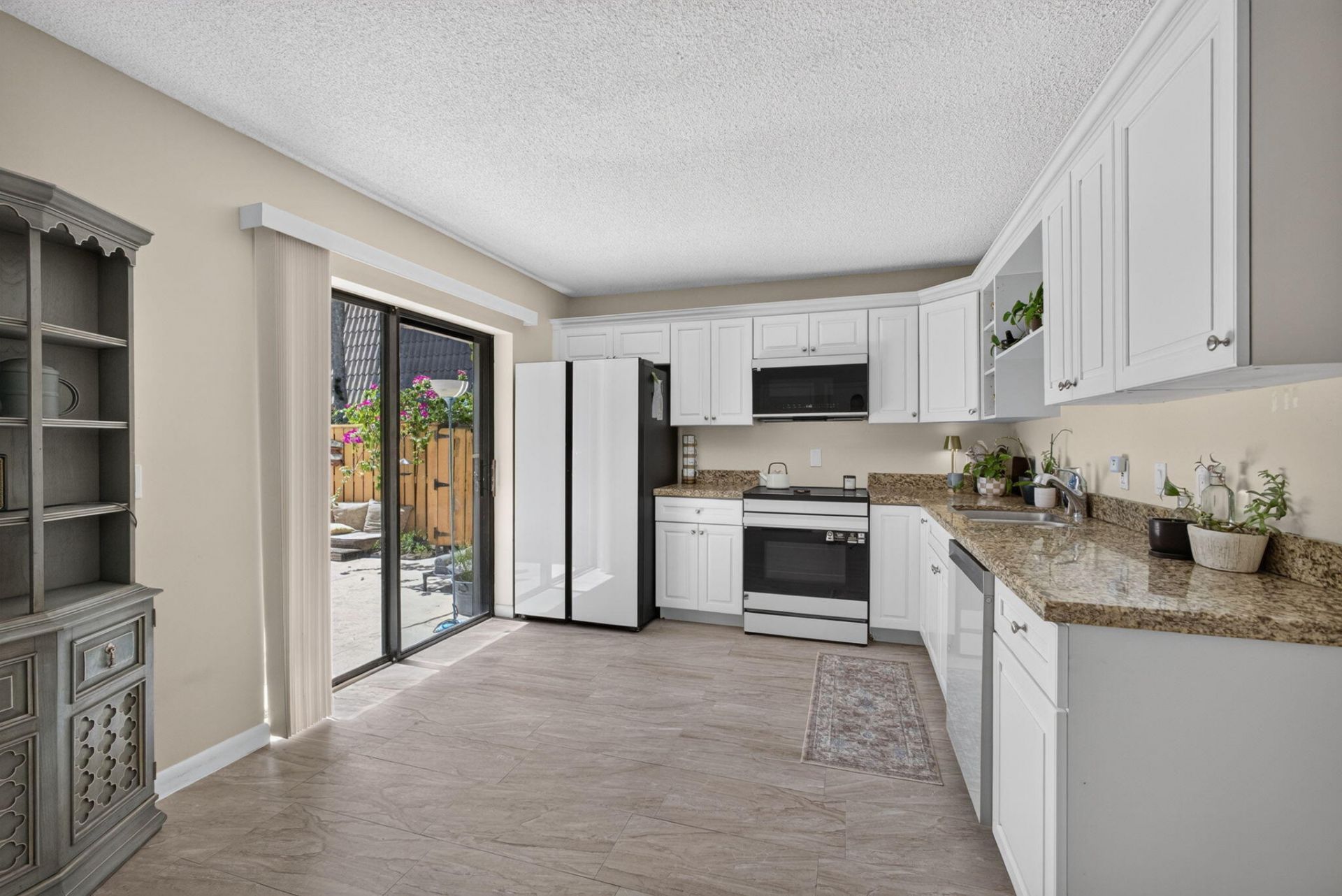 5107 51st Way, West Palm Beach, FL 33409 Photo