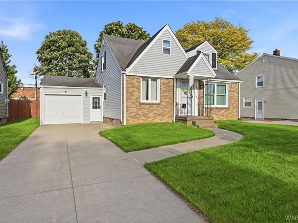 120 Sherwin Drive , Tonawanda, NY 14150