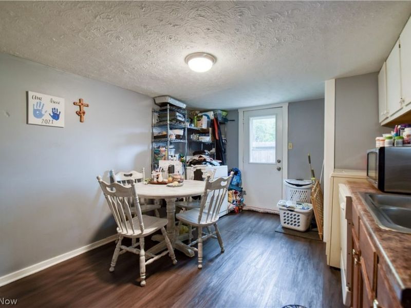 902 Quentin Road, Eastlake, OH 44095 Photo 5