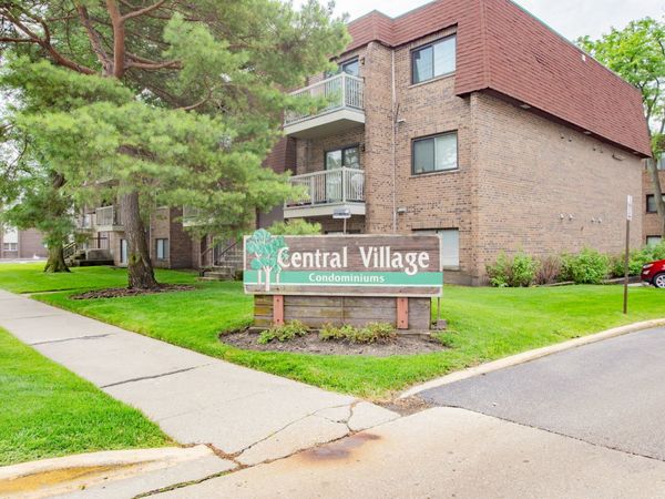 701 W Central Road , Unit B4, Mount Prospect, IL 60056