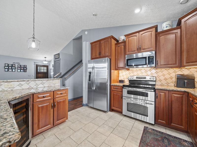 1210 Mill Park Drive , Marysville, OH 43040 Photo 10
