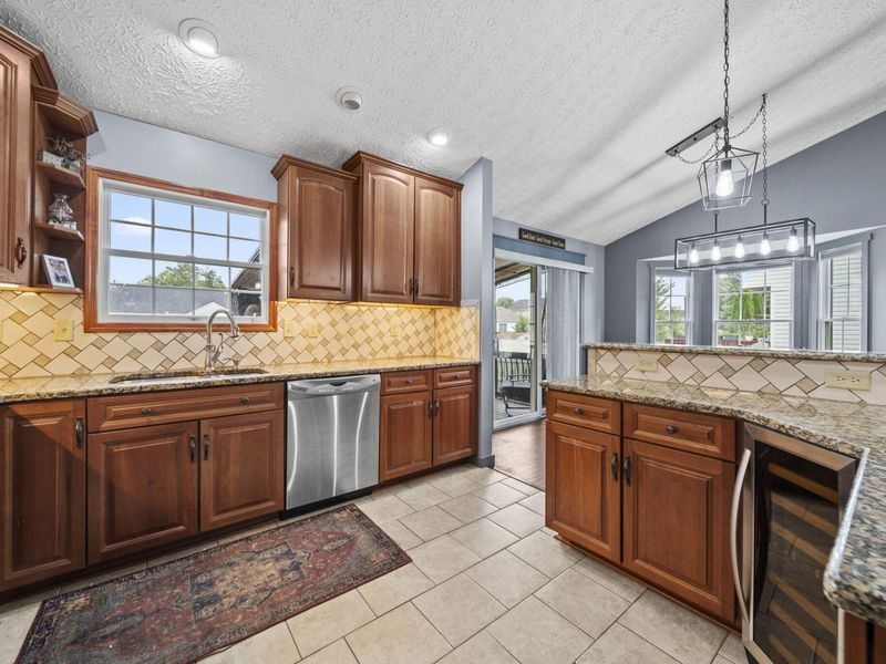 1210 Mill Park Drive , Marysville, OH 43040 Photo 12