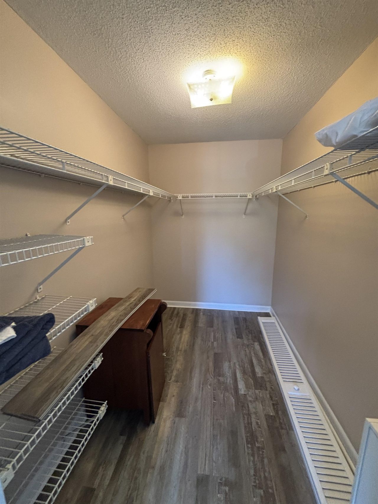 5001 Little River Rd.  Photo 10