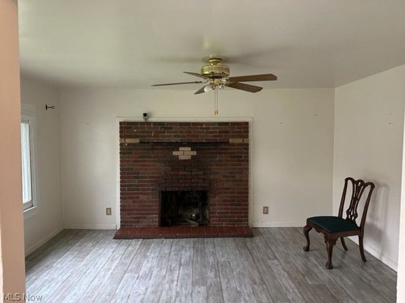 48 6th Street , Campbell, OH 44405 Photo 2