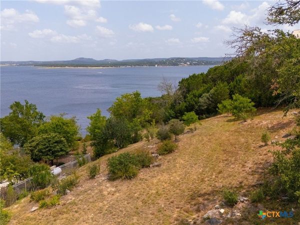 909 Janet Drive , Canyon Lake, TX 78133