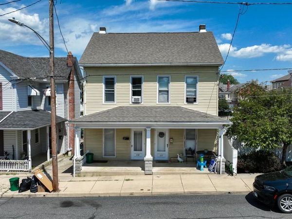 111 W FRANKLIN STREET, EPHRATA, PA 17522