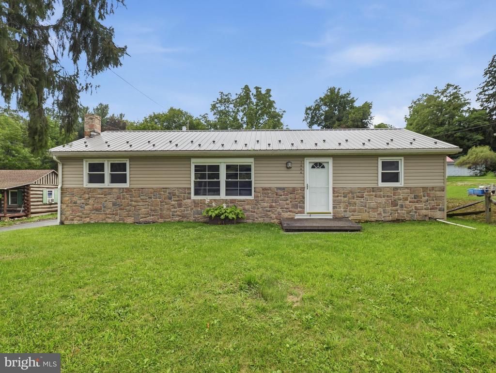 7944 LINCOLN WAY E , FAYETTEVILLE, PA 17222