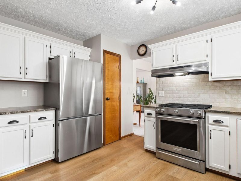 7973 Brookpoint Place , Westerville, OH 43081 Photo 14