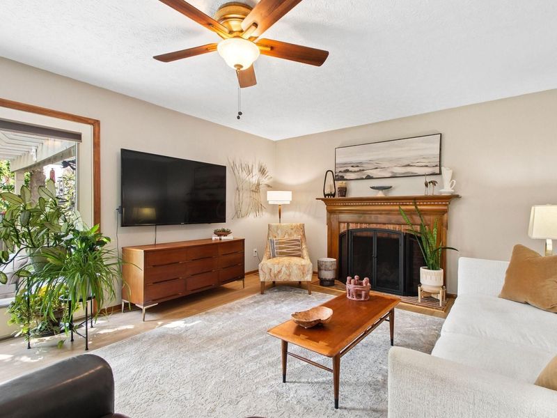 7973 Brookpoint Place , Westerville, OH 43081 Photo 18