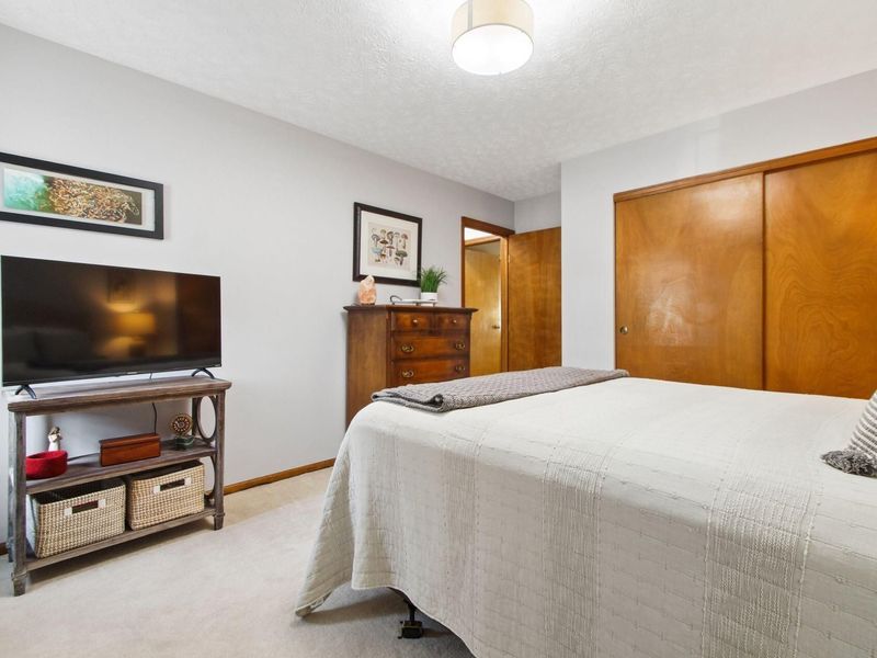 7973 Brookpoint Place , Westerville, OH 43081 Photo 24