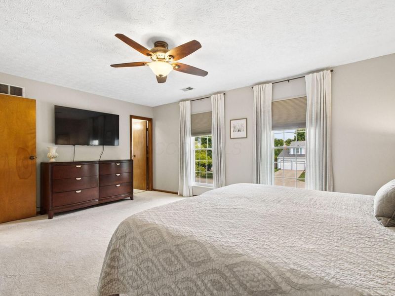 7973 Brookpoint Place , Westerville, OH 43081 Photo 32