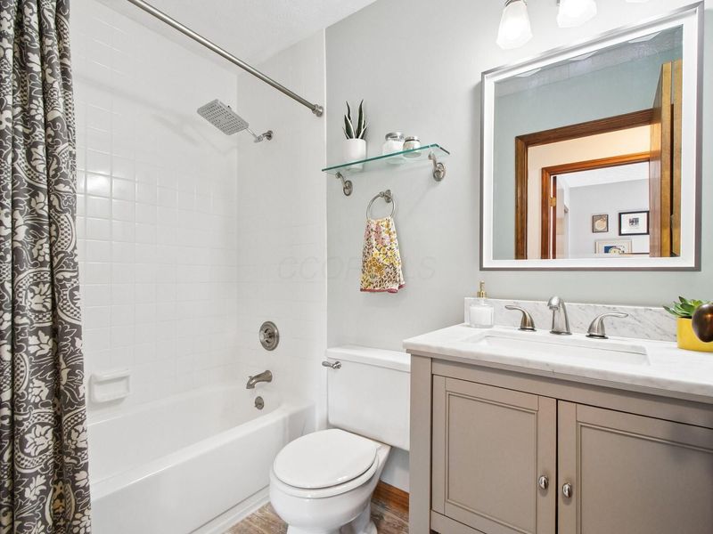 7973 Brookpoint Place , Westerville, OH 43081 Photo 37