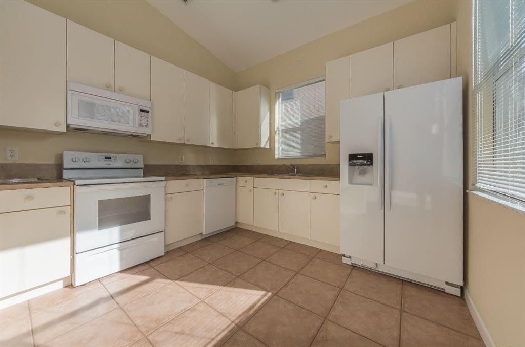 6243 Arlington Way, Fort Pierce, FL 34951 Photo