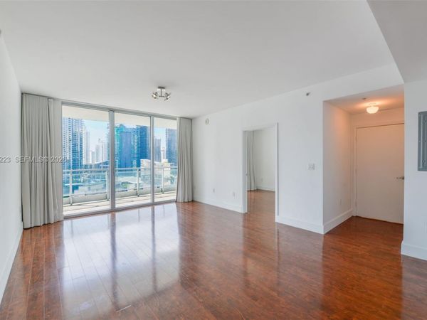 90 SW 3rd St , Unit 2501, Miami, FL 33130