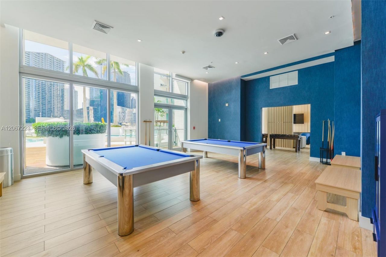 90 SW 3rd St , Unit 2501, Miami, FL 33130 Photo