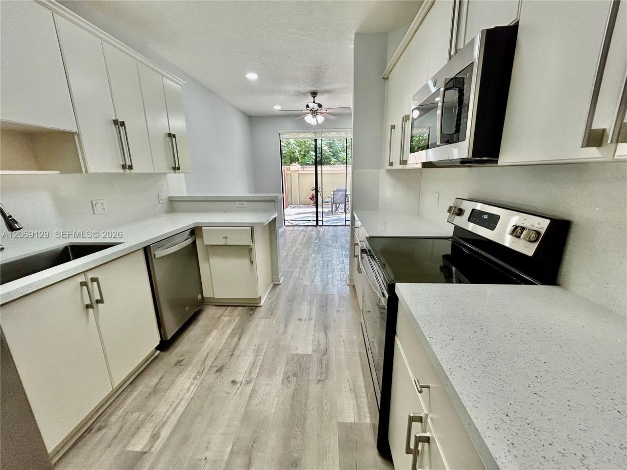 607 NE 35th Ave , Unit 607, Homestead, FL 33033 Photo