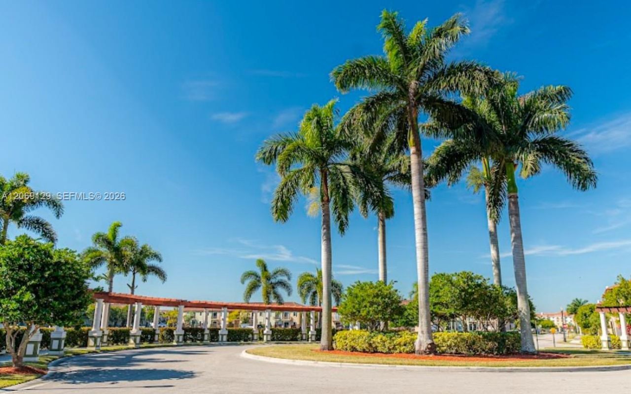 607 NE 35th Ave , Unit 607, Homestead, FL 33033 Photo