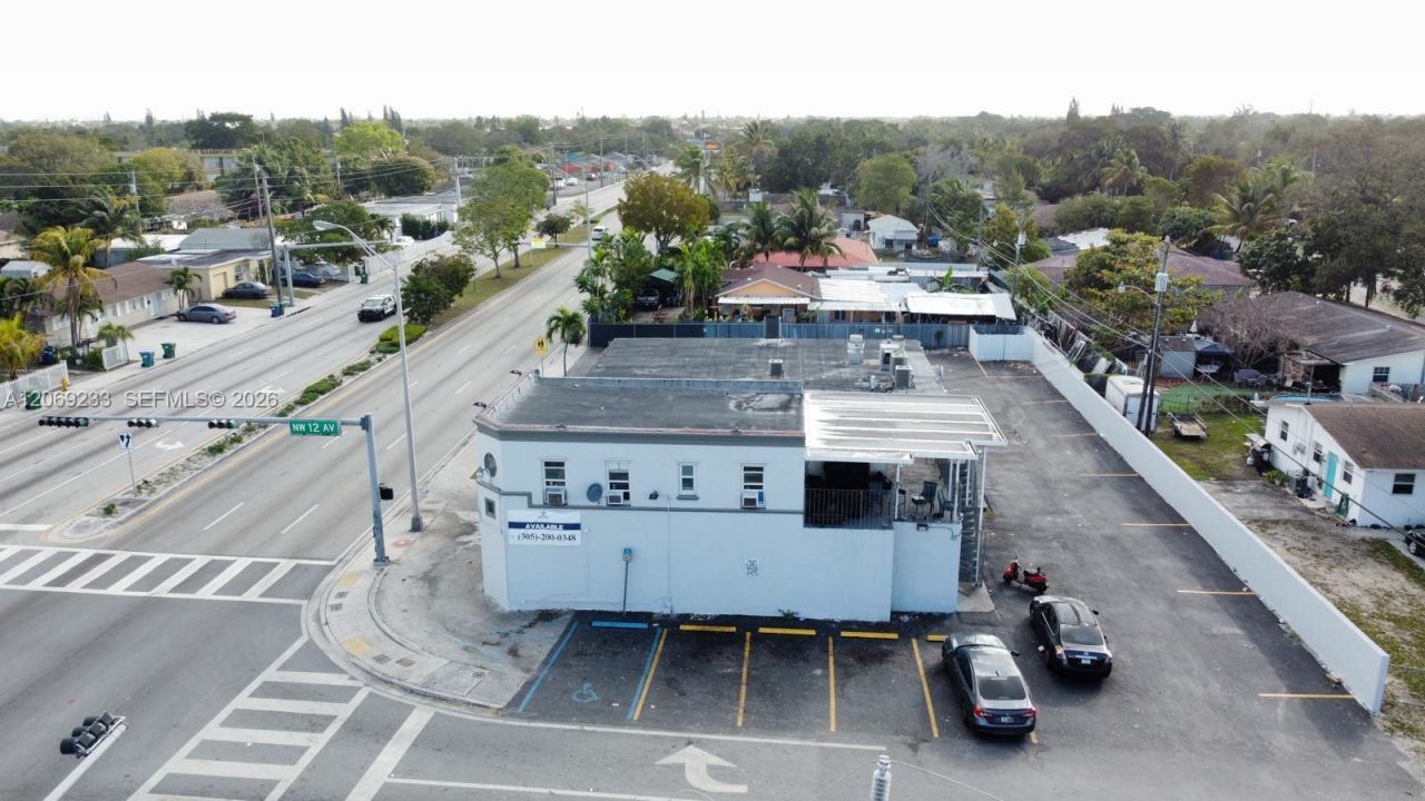 1186 NW 103rd St , Unit 2, Miami, FL 33150 Photo