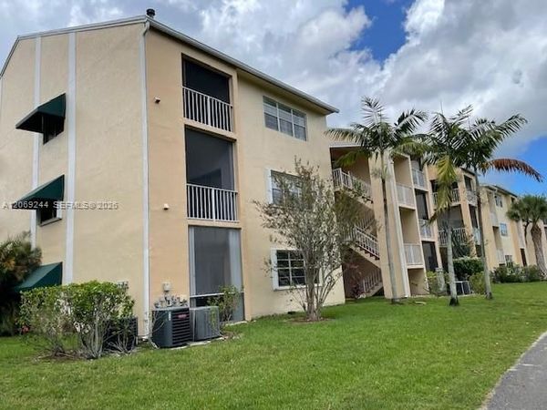 15325 SW 106th Ter , Unit 618, Miami, FL 33196