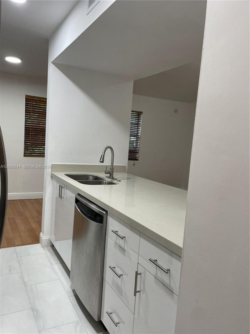 15325 SW 106th Ter , Unit 618, Miami, FL 33196 Photo