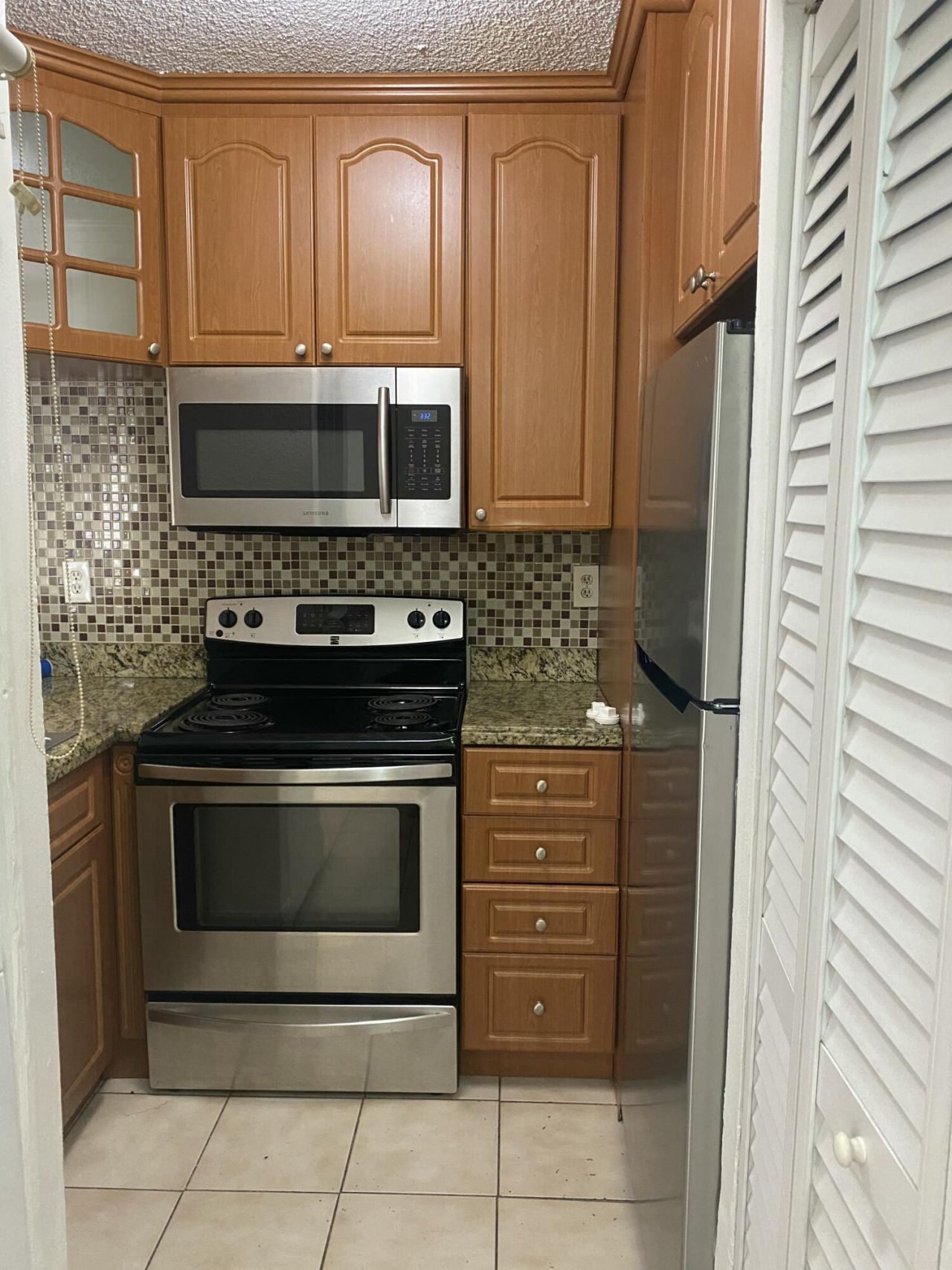 8185 NW 7th Street, Unit 103, Miami, FL 33126 Photo