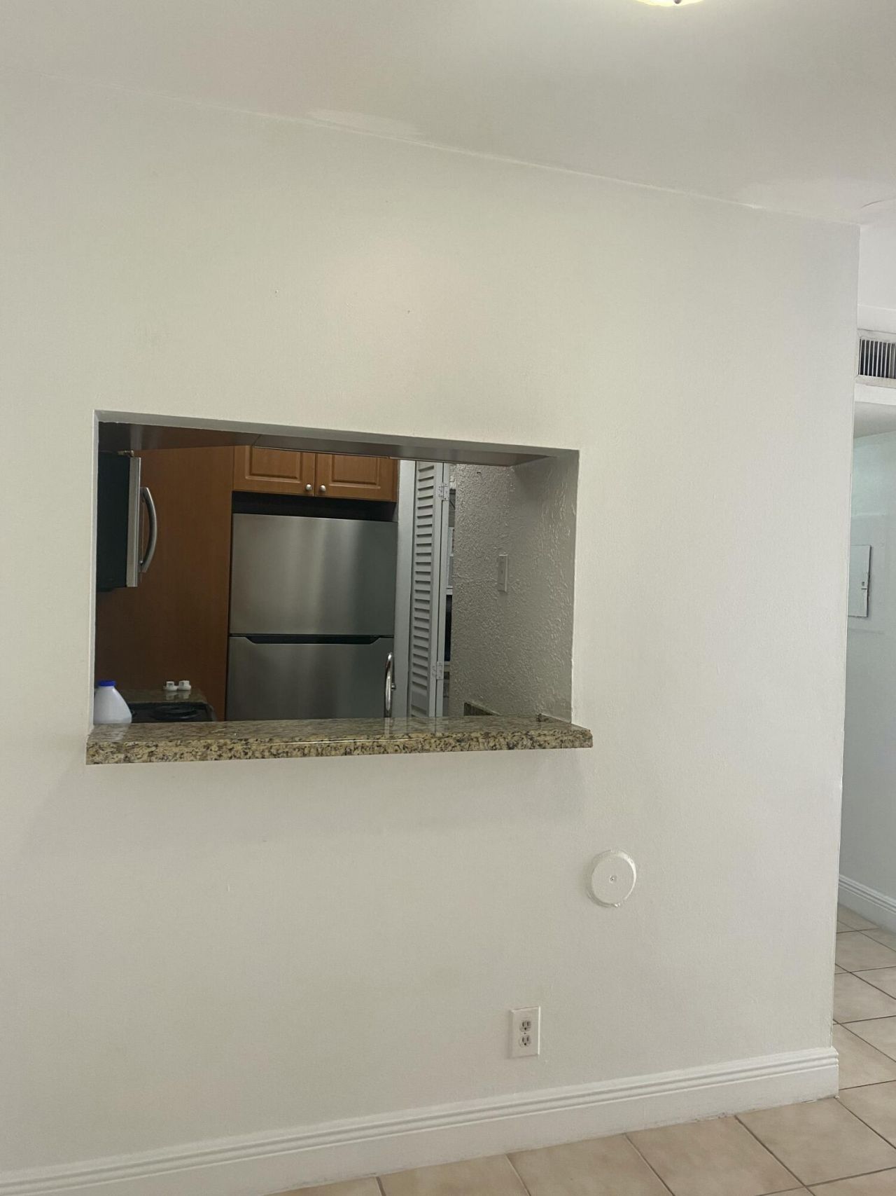 8185 NW 7th Street, Unit 103, Miami, FL 33126 Photo